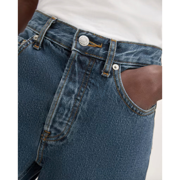 NWOT Everlane 90's Cheeky Jean in 28 regular - Picture 3 of 3